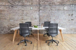 Hub Wooden Leg Bench Desks